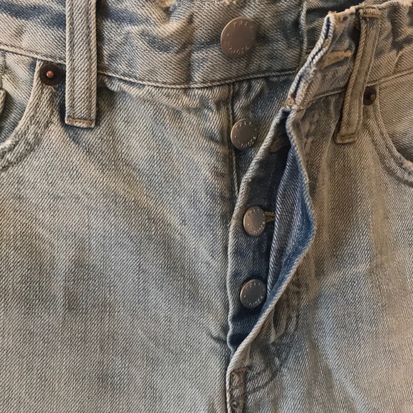 NWT: FP Light Wash Denim Shorts - Picture 8 of 8